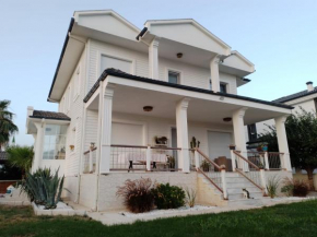 Villa Blue
